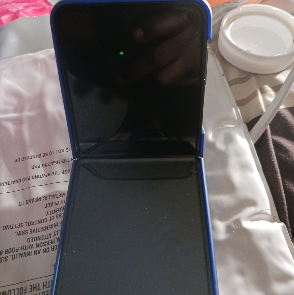Samsung galaxy z flip3 5g